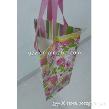 Perfume triangle gift bags GYY